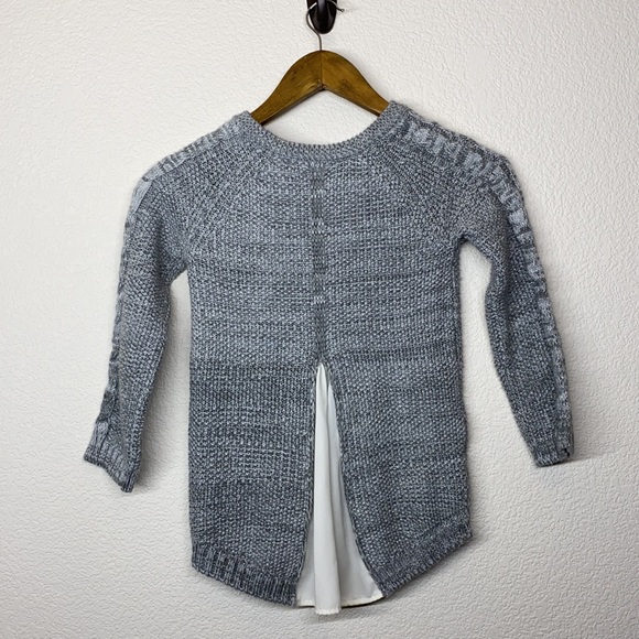 Girls gray sweater, size 8 - Picture 2 of 3